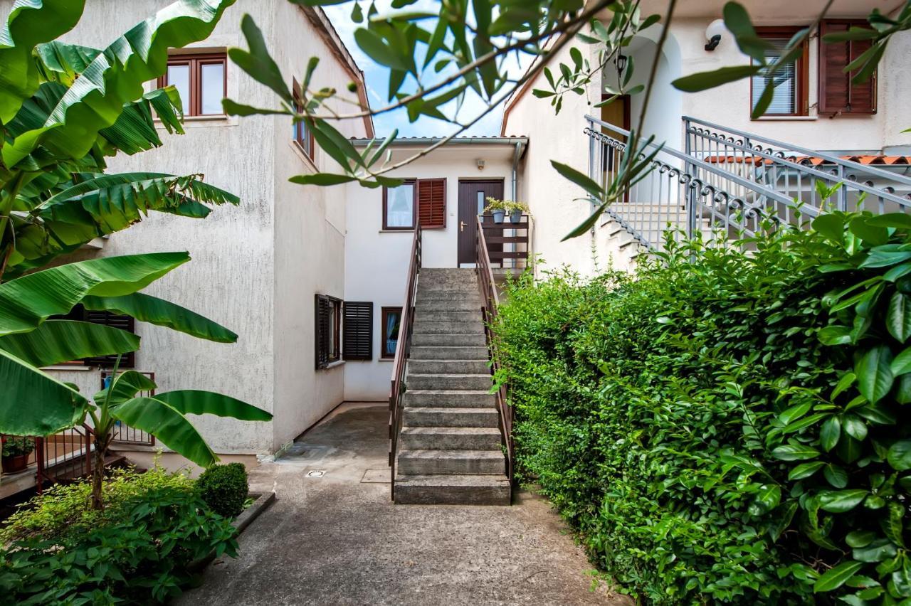 Apartman Near Beach Pelagic Sea View Rovinj Eksteriør bilde